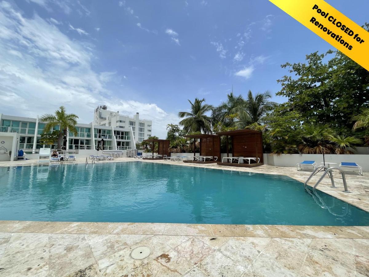 Tropical Studio At The Beach In Isla Verde Apartment San Juan Luaran gambar